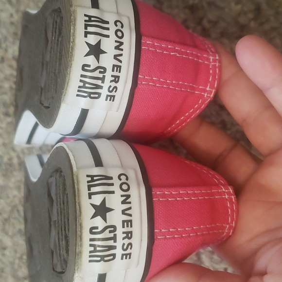 CONVERSE Chuck Taylor All Star, Bight Pink Sneaker. Men's Size 4, Women's Size 6 - Picture 7 of 13